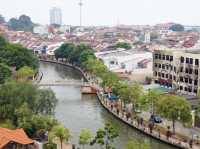 🌊 Malacca River Walk – Two Worlds in One Stroll 
