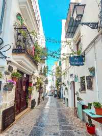 🇪🇸 Peñíscola — Spain’s Secret White Cliffside Town You’ll Instantly Fall in Love With 💙