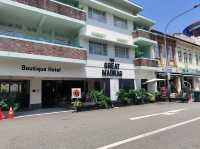 “Vintage Vibes in the Heart of Little India”