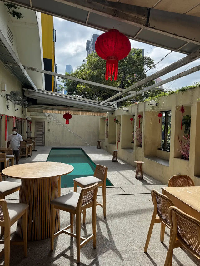 Sip, Swim, Repeat Inside The Rabbit Hole’s Urban Oasis