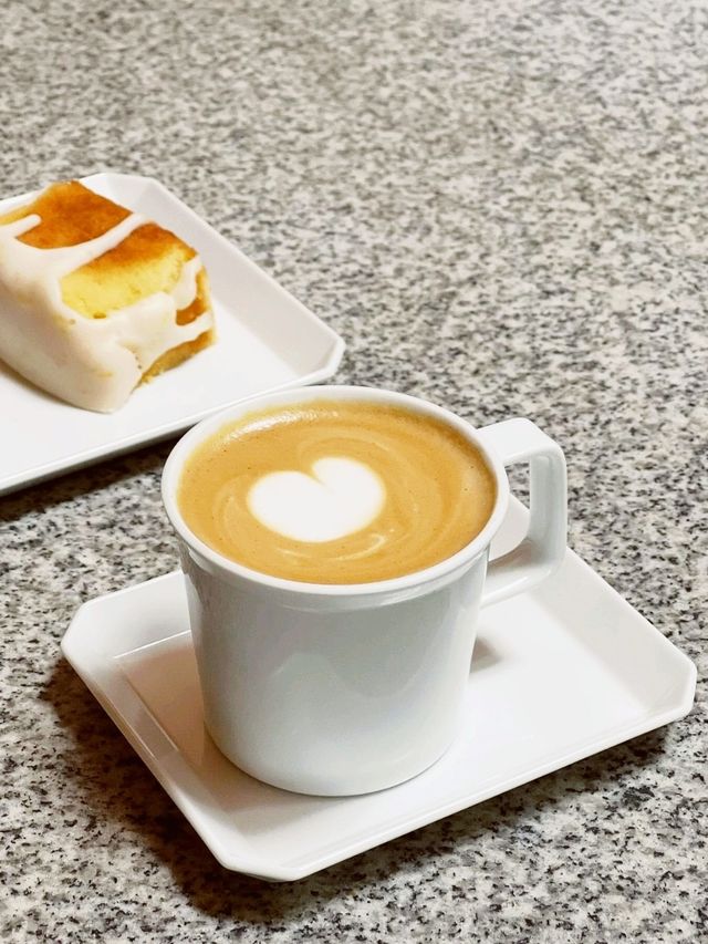 Kurasu Cafe