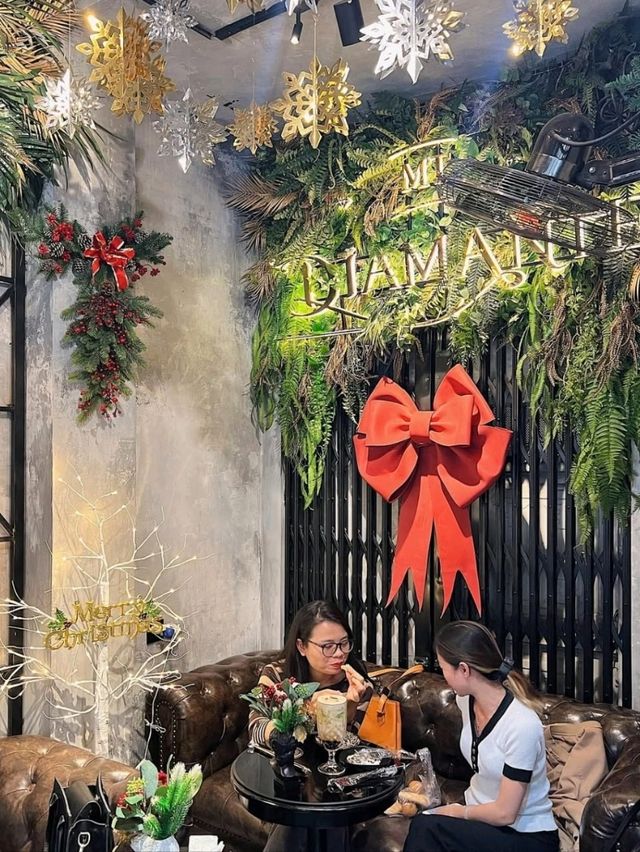 Diamante – Tea & Coffee is a cozy