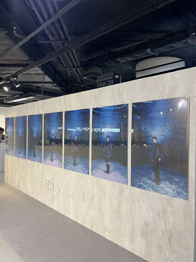 🎉✨ ENHYPEN Pop-up Store ที่สยามดิส