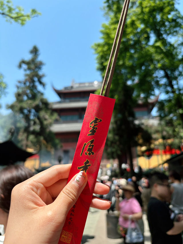 เที่ยววัด Lingyin