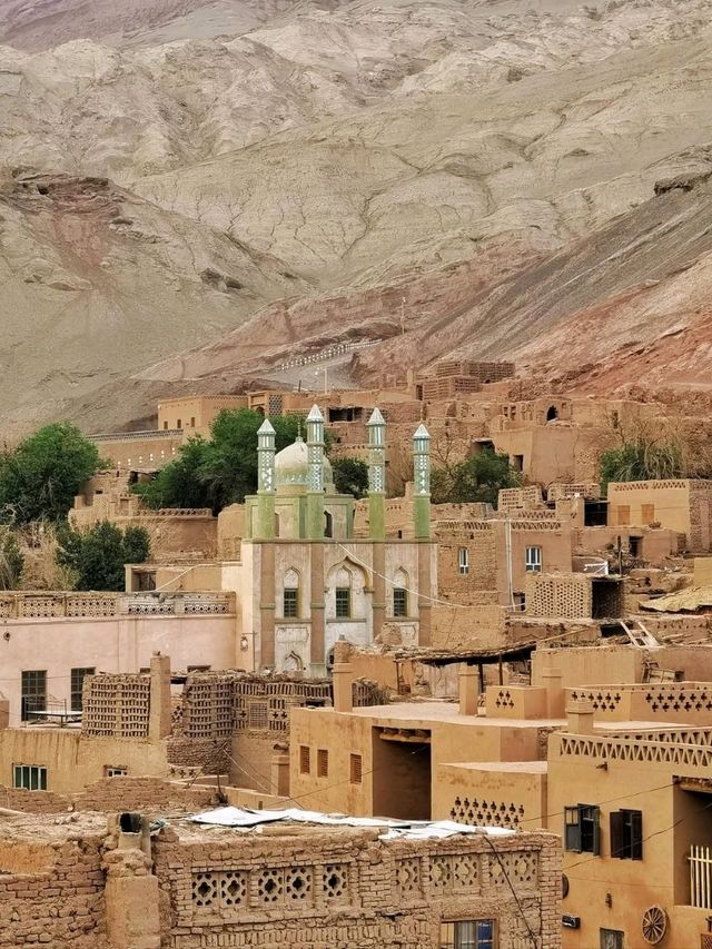 Turpan’s Flaming Mountains Are Fire (Literally)