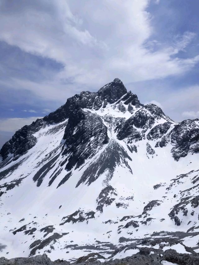 JADE DRAGON SNOW MOUNTAIN · YUNNAN’S SACRED WHITE PYRAMID