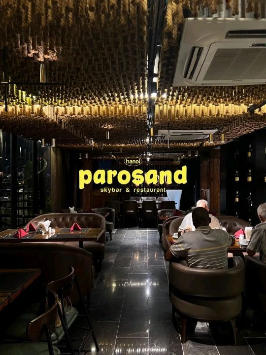 Parosand Skybar & Restaurant