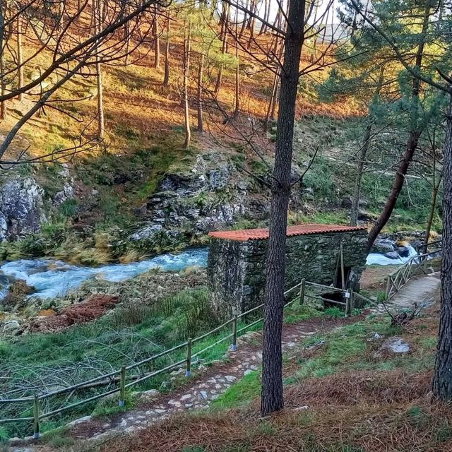 Hidden Pools and Forest Feels at Pozo do Arco