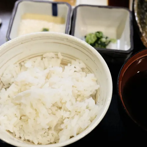 🥩 牛かつもとむら(渋谷) – 牛揚げ