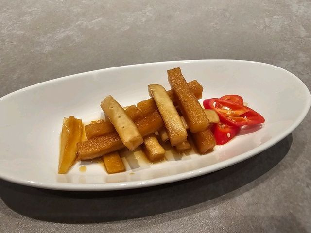 觀蠔係香港人的海鮮天堂,超抵食長腳蟹 觀蠔係香港人的海鮮天堂,超抵食長腳蟹