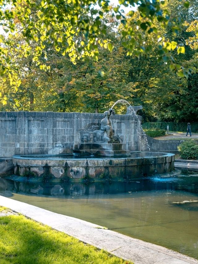 🕍 Aachen: A City of History, Hot Springs & Charm