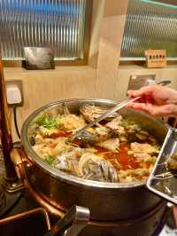 全港獨家！牡丹蝦奄仔蟹任食放題