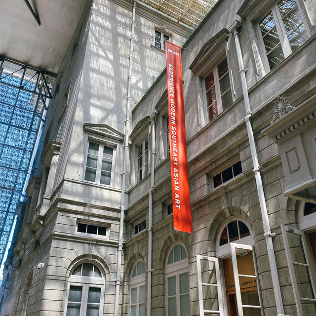 สถาปัตย์สุดอลังการที่ National Gallery Singapore