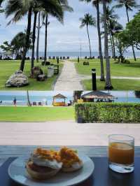 พักหรูติดทะเล ชิลสุดที่ Phuket Marriott Merlin Bea