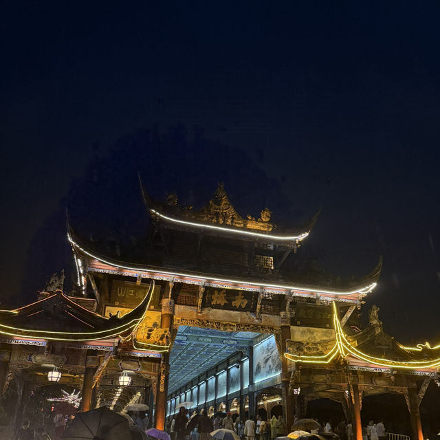 Magical Ancient Vibes at Dujiangyan 🏯🌲 Magical Ancient Vibes at Dujiangyan 🏯🌲