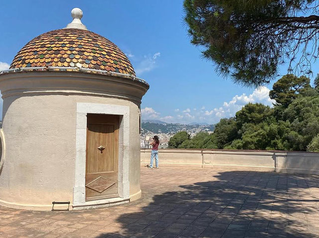 Colline du Château Offers Panoramic Views of Nice