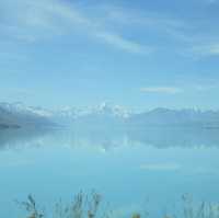 美到我想哭的普卡基湖藍