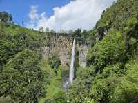 North Sumatra in a Flash: The Ultimate 1-Day Itinerary 🌋🌊