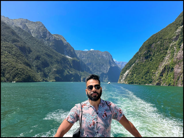 Milford Sound - Stunning Views 