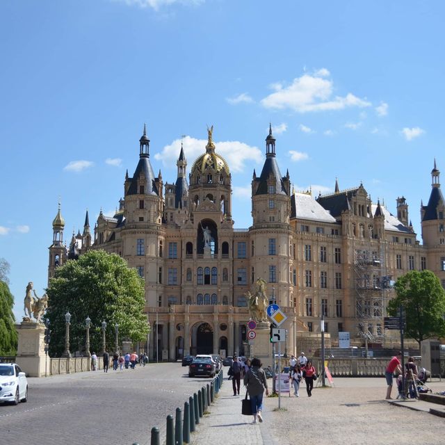 Schloss Schwerin …the center of city