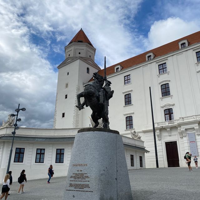 🇸🇰Landmark of Slovakia : Bratislava Castle🏰