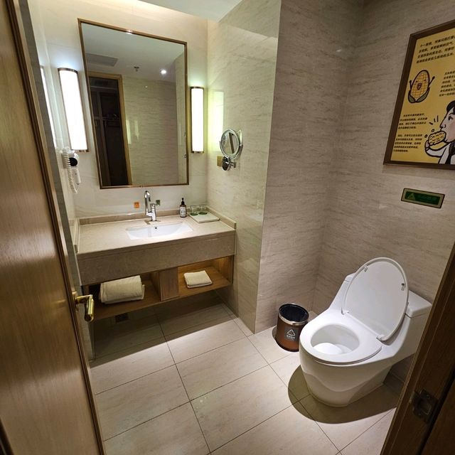 one of the weirdest hotel experience..