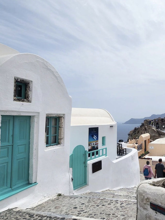 Group trip to Santorini 🇬🇷