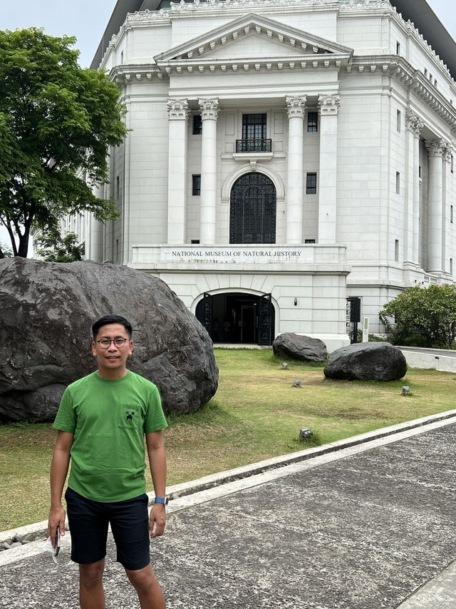 Walking tour to Manila's finest spots! 🇵🇭