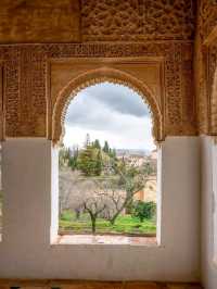 🌄 The Hills of Granada: A Tapestry of History and Breathtaking Views 🇪🇸✨