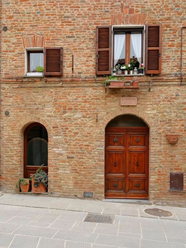 🏛️ Umbrian Soul – Perugia, Italy