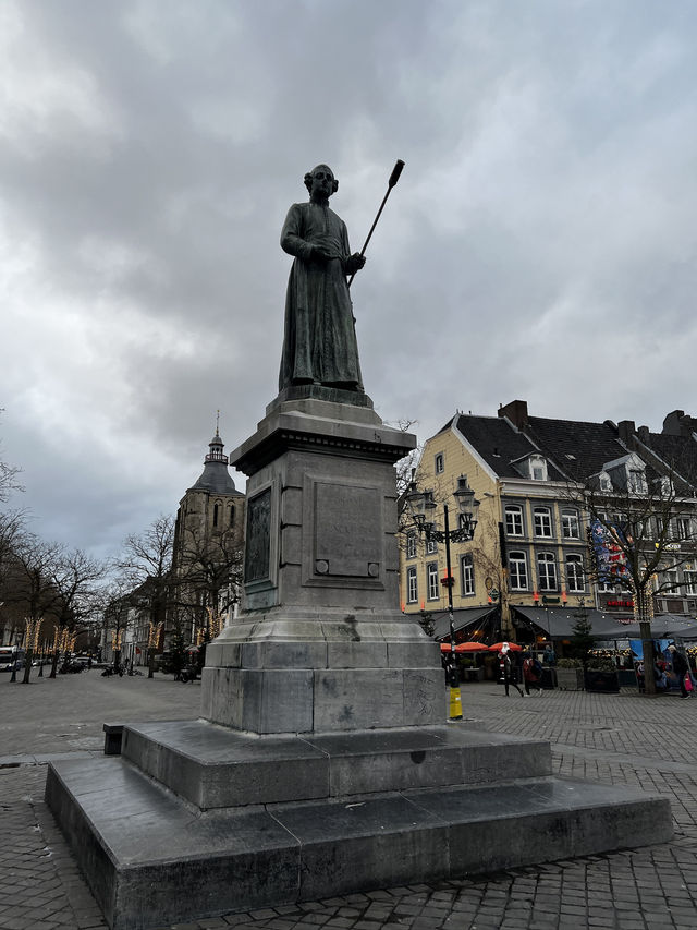 🇳🇱✨ Boschstraatkwartier – Where Industrial Soul Meets Maastricht’s Modern Heart 🏙️🧱  