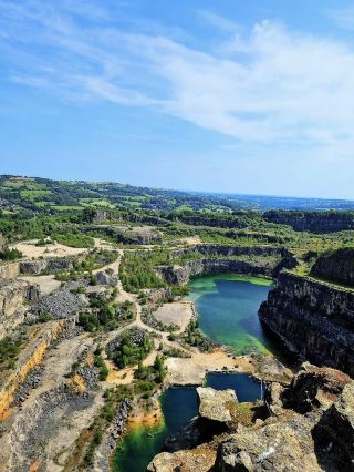 峰區村莊 – 石屋與鄉村魅力 