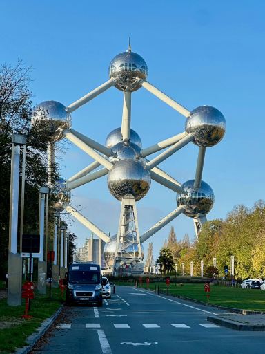 アトミウム — ブリュッセルで最も型破りなシンボル。 | Trip.com