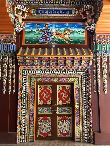 九寨溝のチベット寺院 。 | Trip.com 九寨溝