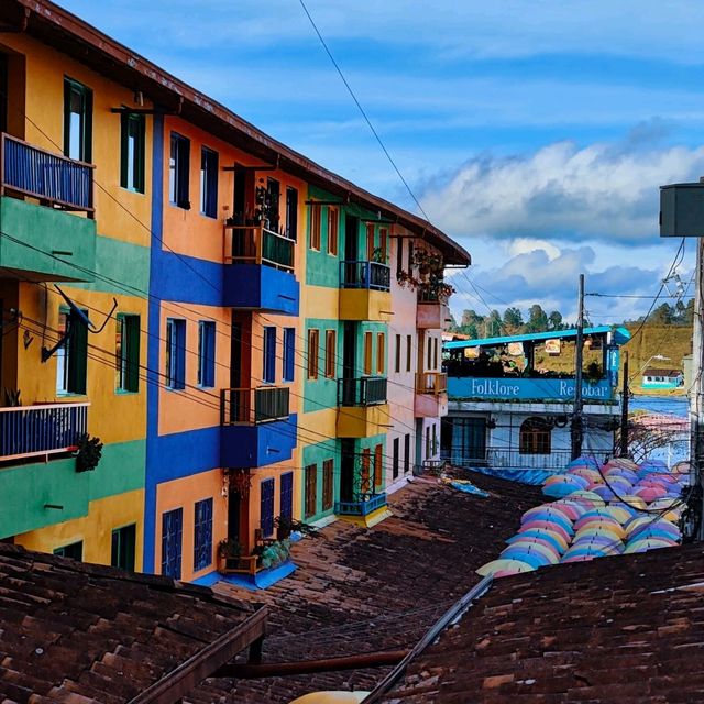 Guatape: Where Colors and Culture Collide 🎨