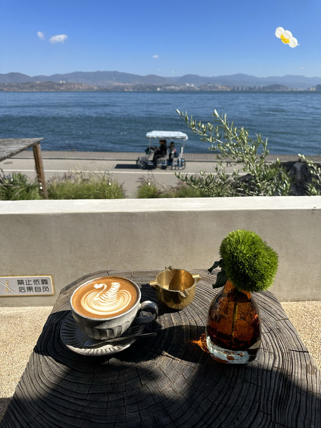 一個人的旅行-洱海三聖島