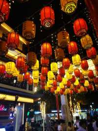 安慶古城·倒扒獅歷史文化街區的雙節花燈