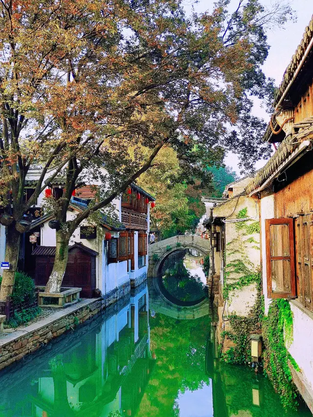 Zhouzhuang, rated by 'National Geographic' as the most beautiful ancient town in China, is truly exceptional