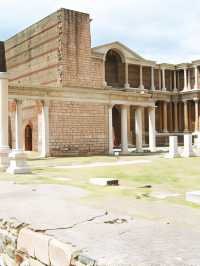 🌟 Luxe Retreats in Manisa: DoubleTree Delights! 🌟