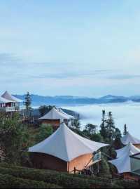 在普洱倚象山營地暨半山酒店,享受與自然相擁的美好時光。