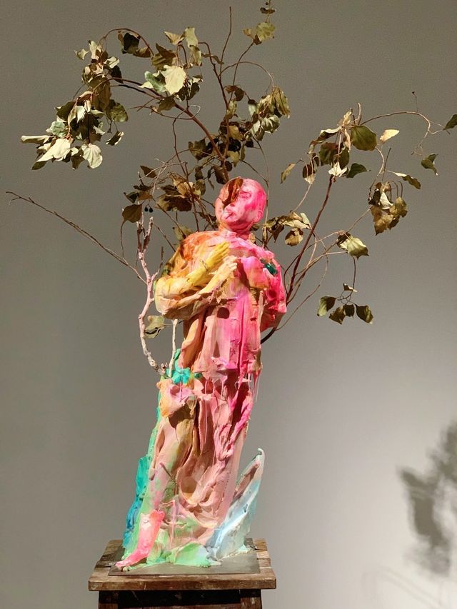 春日逛展指南,上海油畫雕塑院年度展 春日逛展指南,上海油畫雕塑院年度展