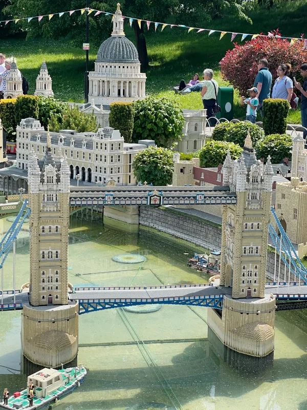 Путеводитель по парку Legoland в Виндзоре: советы для увлекательного посещения