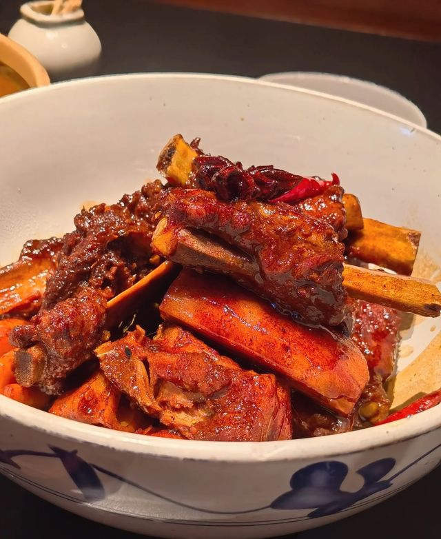 真朋友才會帶你來田小狗吃飯！