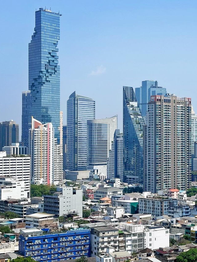 曼谷這家空中泳池超美的新酒店～性價比也非常高！