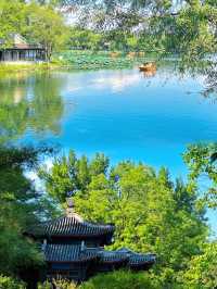 在皇帝的後花園散步:時空摺疊的園林敘事