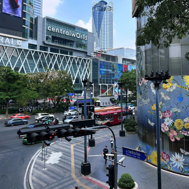 🌆【曼谷Central World逛吃攻略！從早嗨到晚停不下來～】