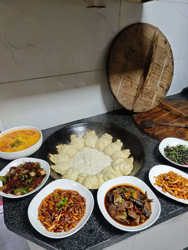 假期！今日唔使返工 我要去皖南溯溪民宿玩