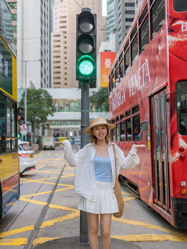 Dreamy Hongkong Central Walk is Stunning💫❤️