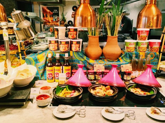 Feast Like a Thai King: Shanghai's Best All-You-Can-Eat Thai Buffets
