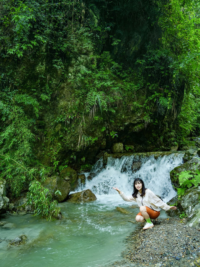 逃離成都40℃高溫！嚟呢度避暑行山玩水～